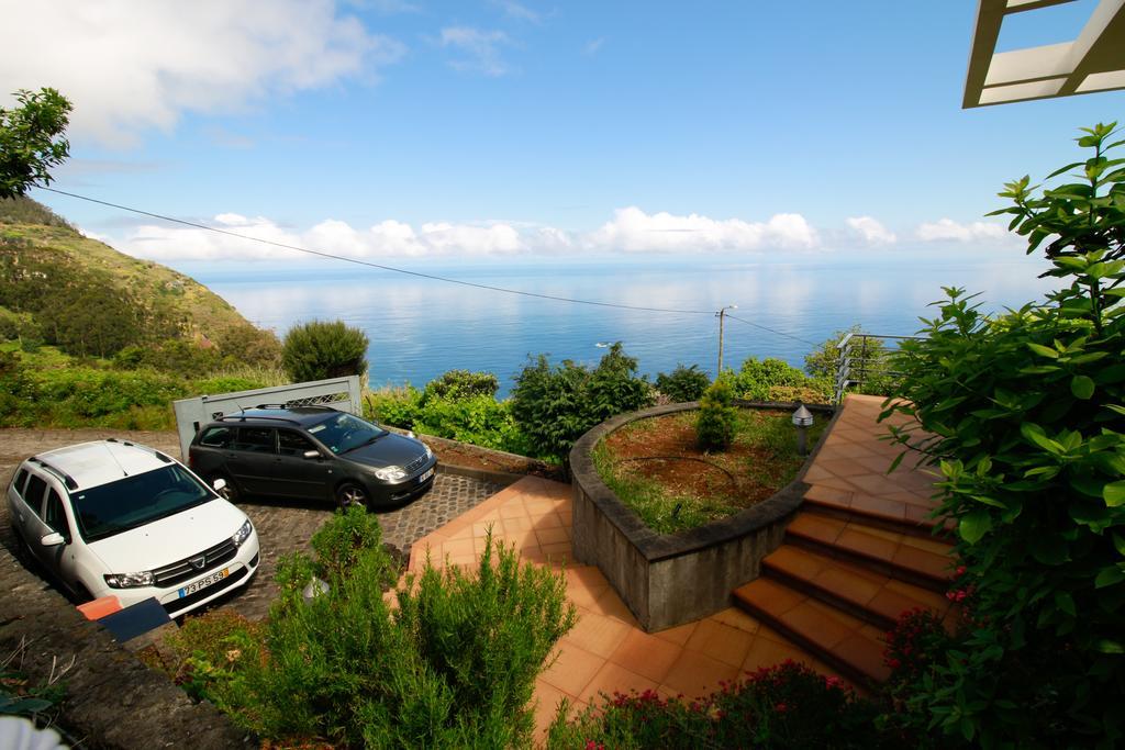 Cottage Ocean View بورتو مونيز المظهر الخارجي الصورة