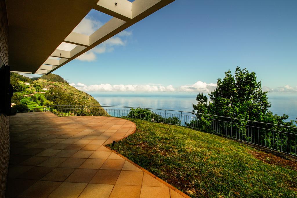 Cottage Ocean View بورتو مونيز المظهر الخارجي الصورة